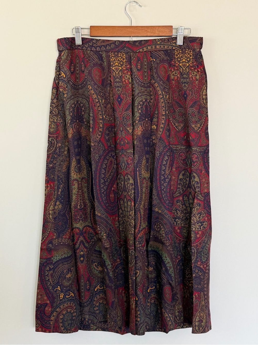 VTG Paisley Midi Skirt Red Navy Green Equestrian Fall Size 12